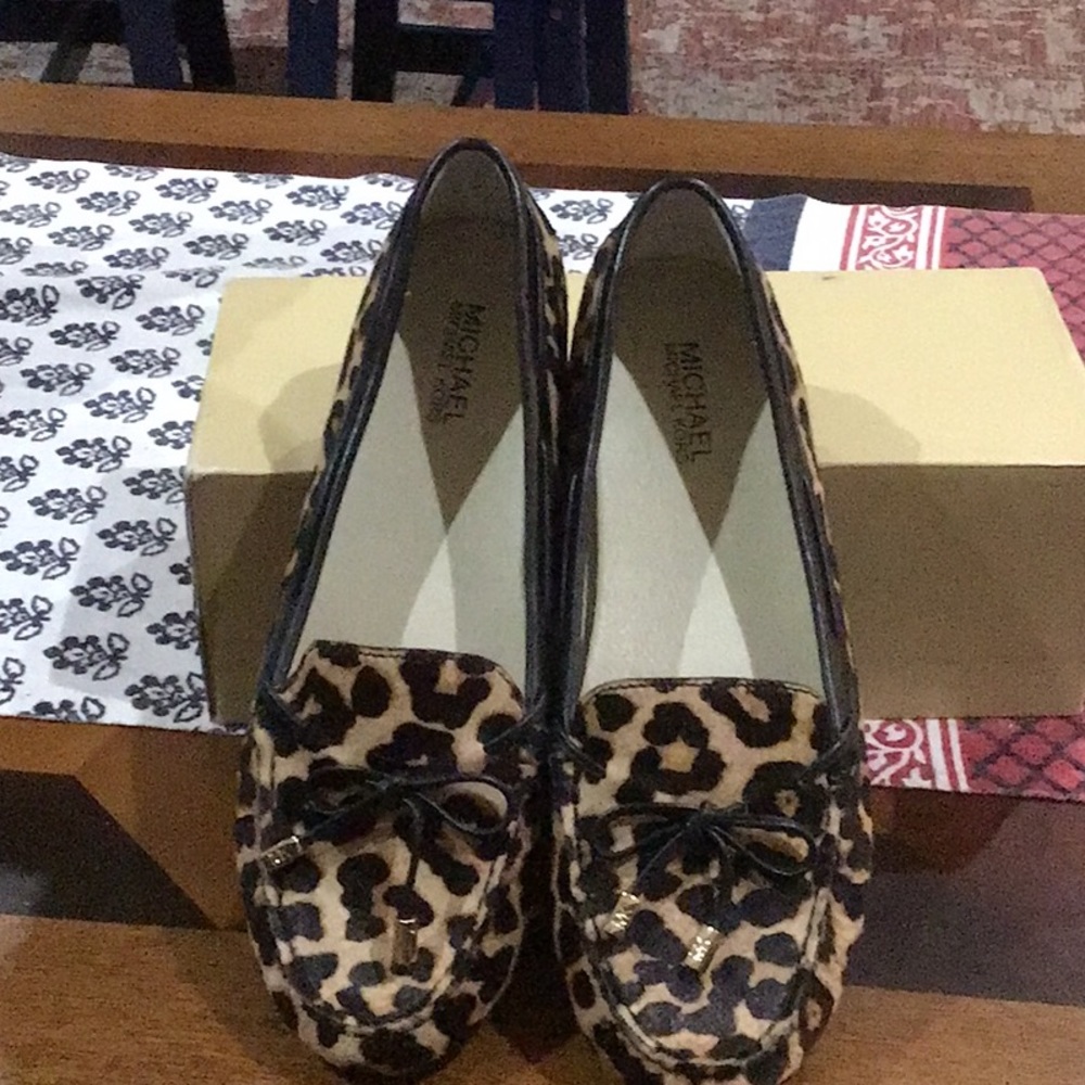 Michael Kors flats